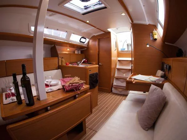 Jeanneau Sun Odyssey 33i (Mare Doro)  - 7