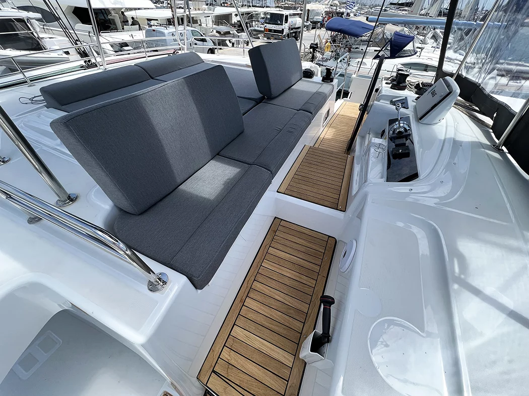 Lagoon 46 (MPLE (air condition, , ))  - 2