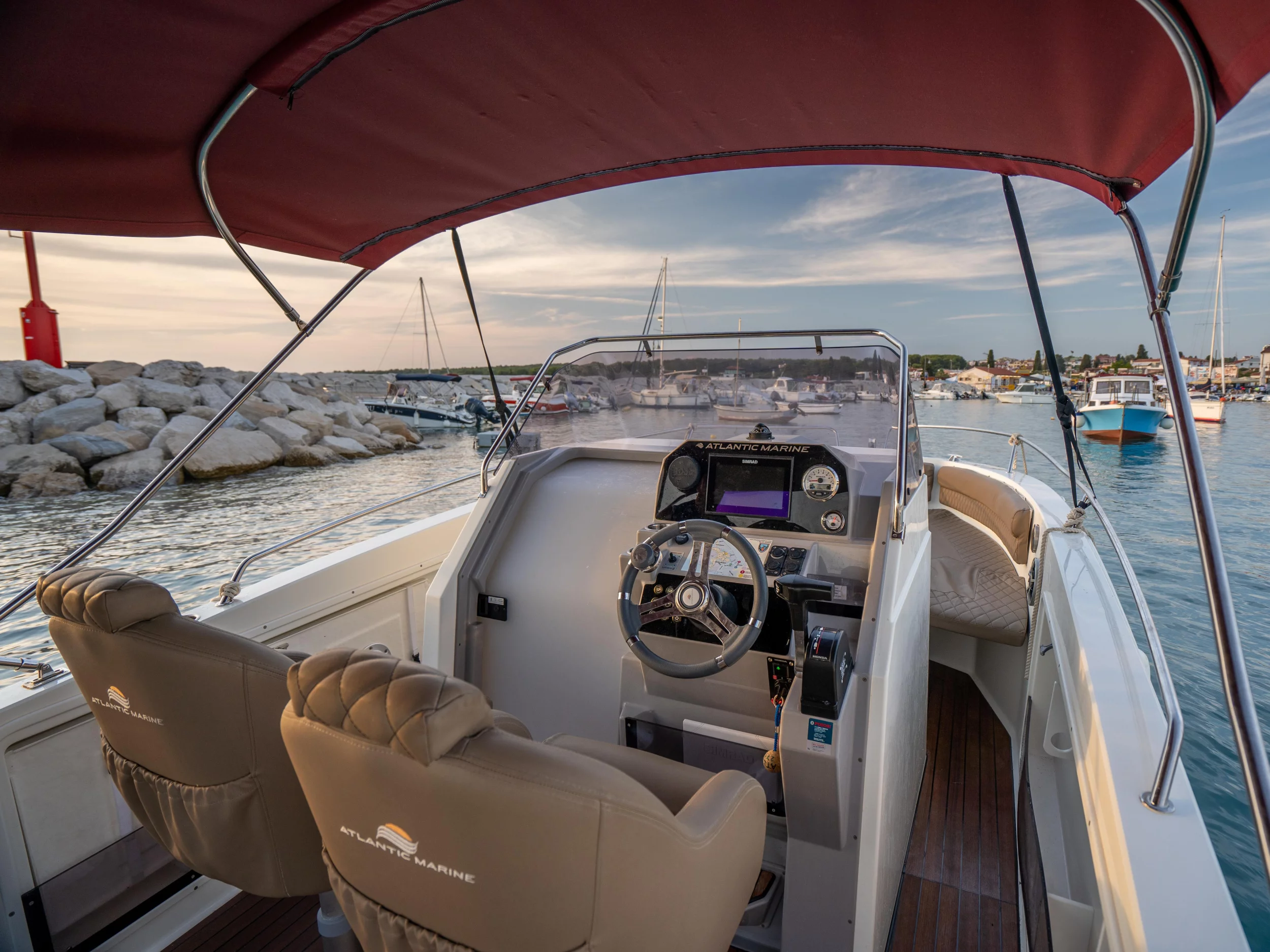 Atlantic Marine 750 (Atlantic Marine)  - 8