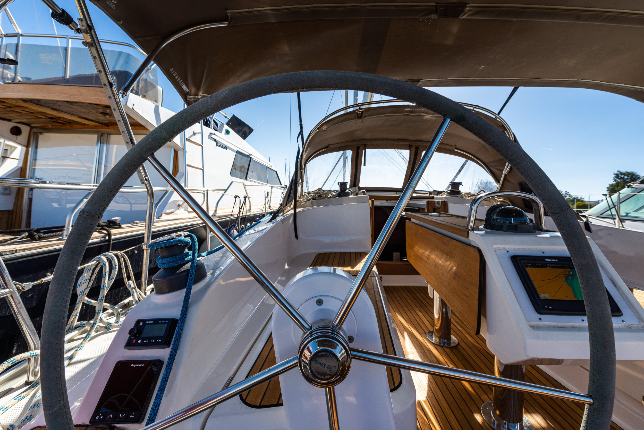 Photo #16 - Bavaria 37 (Jack Of London) in Nea Peramos - 18126
