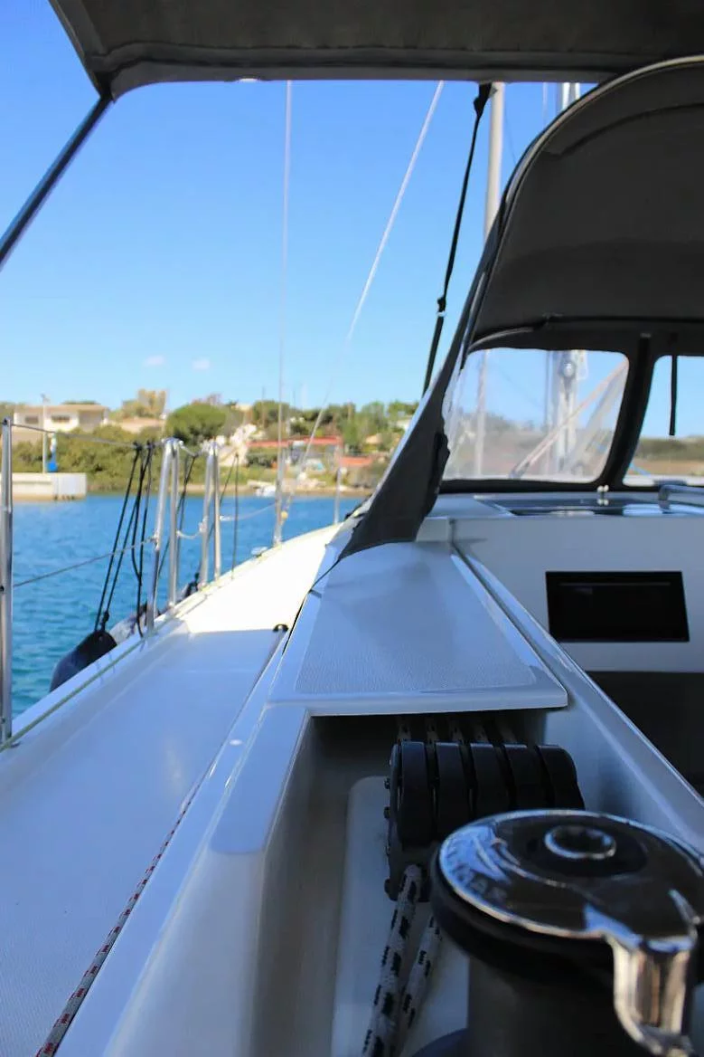 Bavaria C45 Style (Amaryllis)  - 3