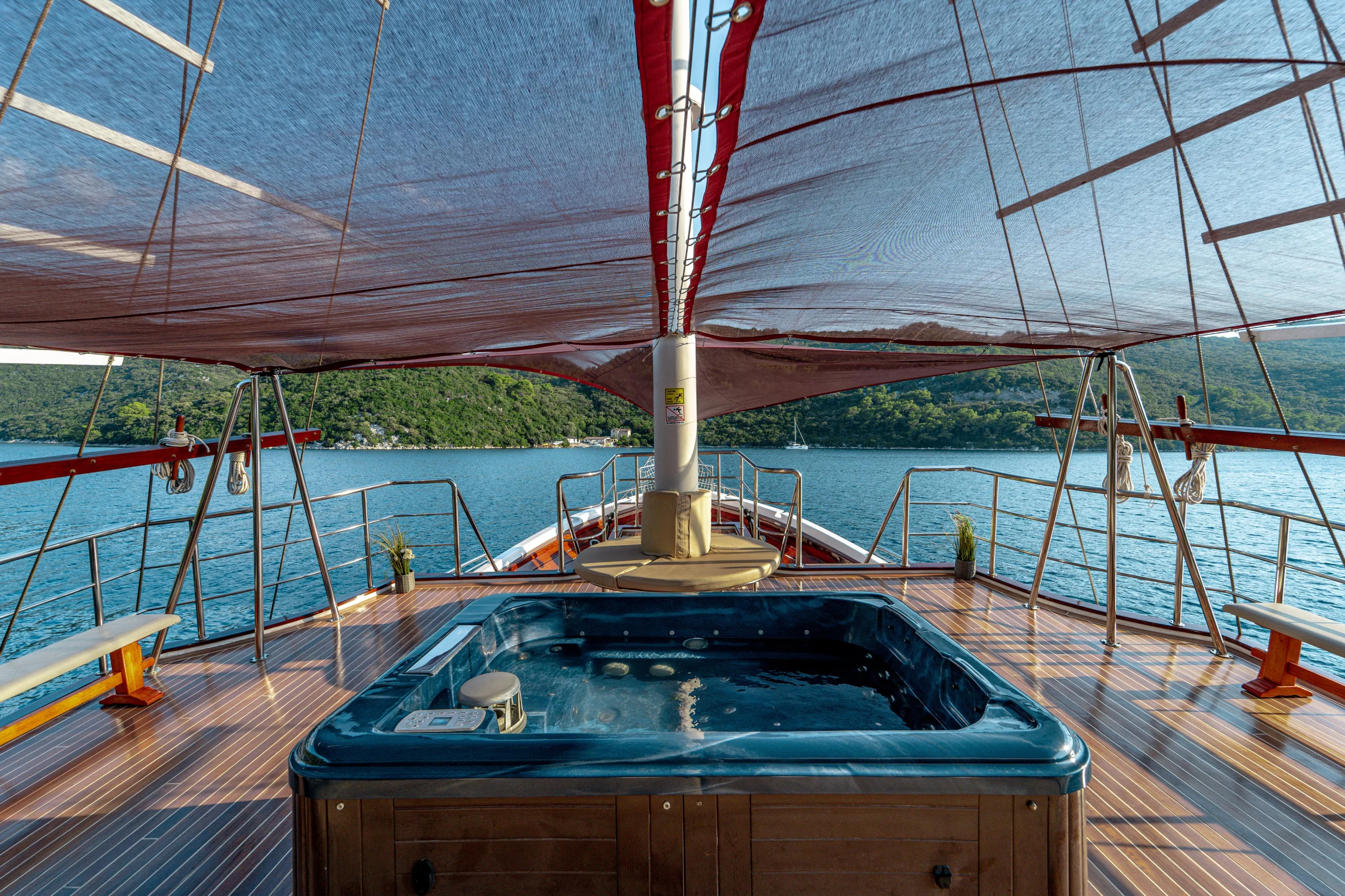 M/Y (Cesarica)  - 10