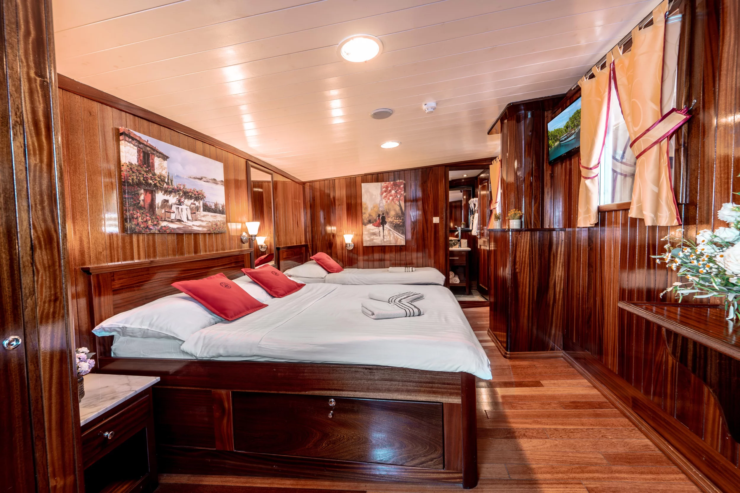 M/Y (Cesarica)  - 4