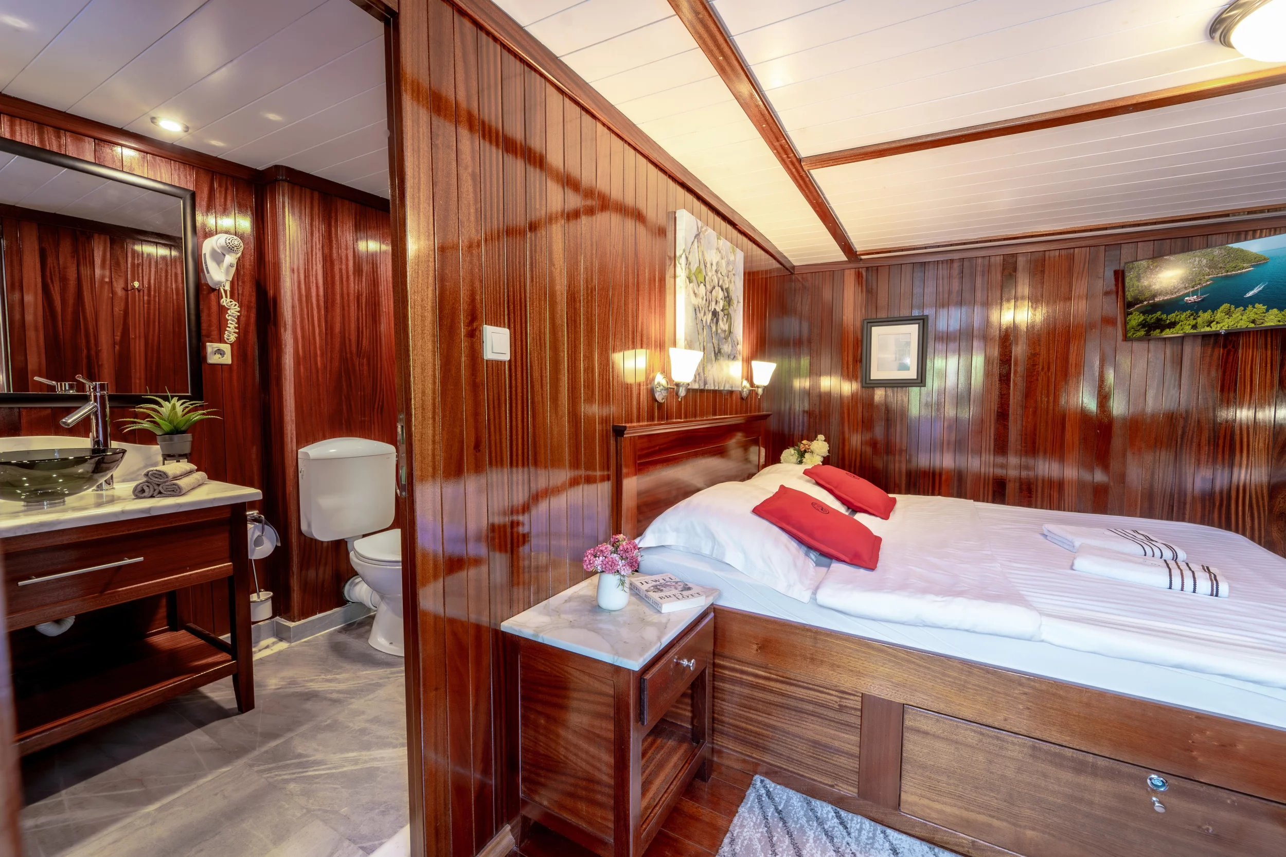M/Y (Cesarica)  - 37