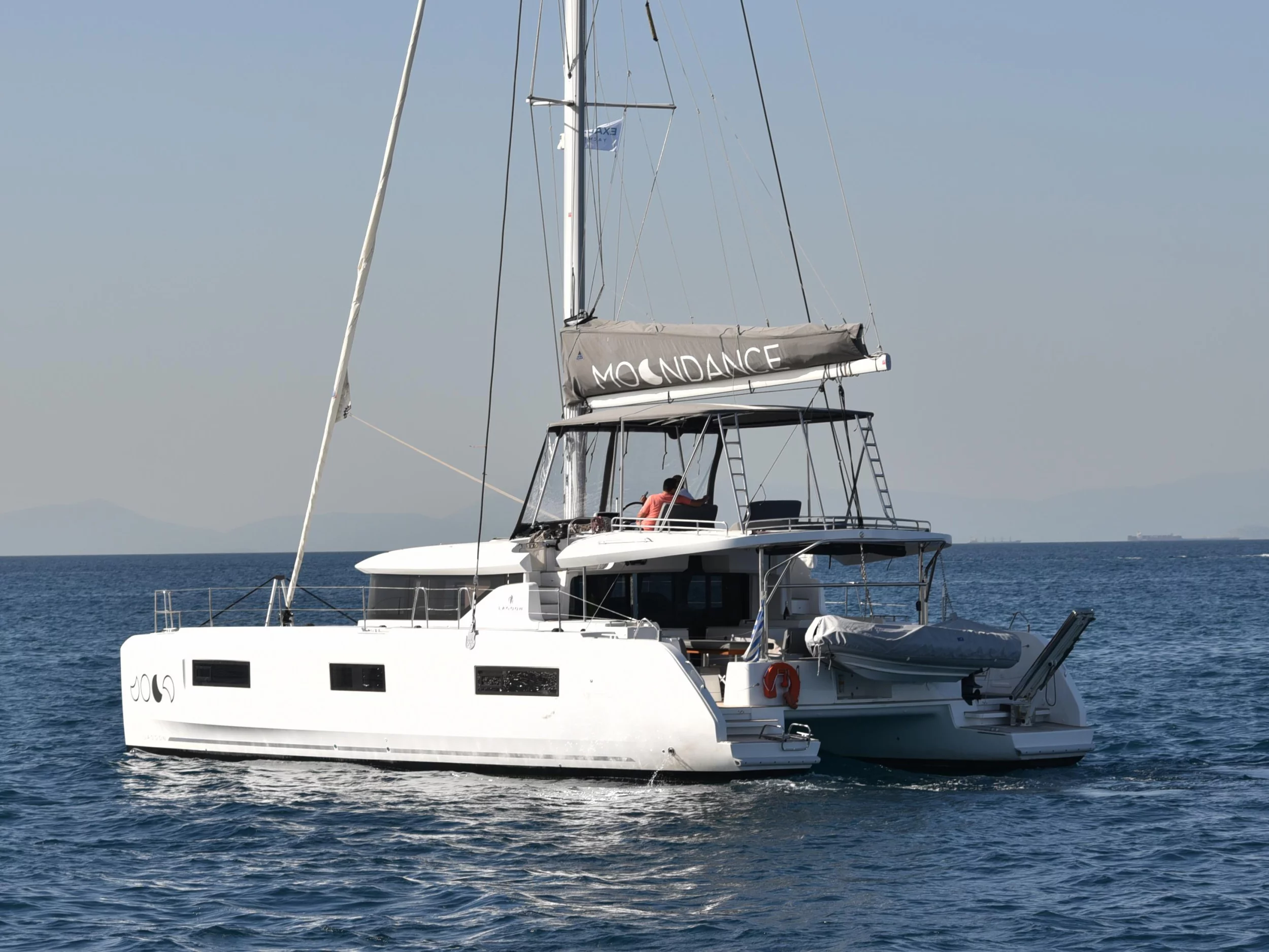 Lagoon 46 (MOONDANCE (, , watermaker) Skippered Only)  - 10