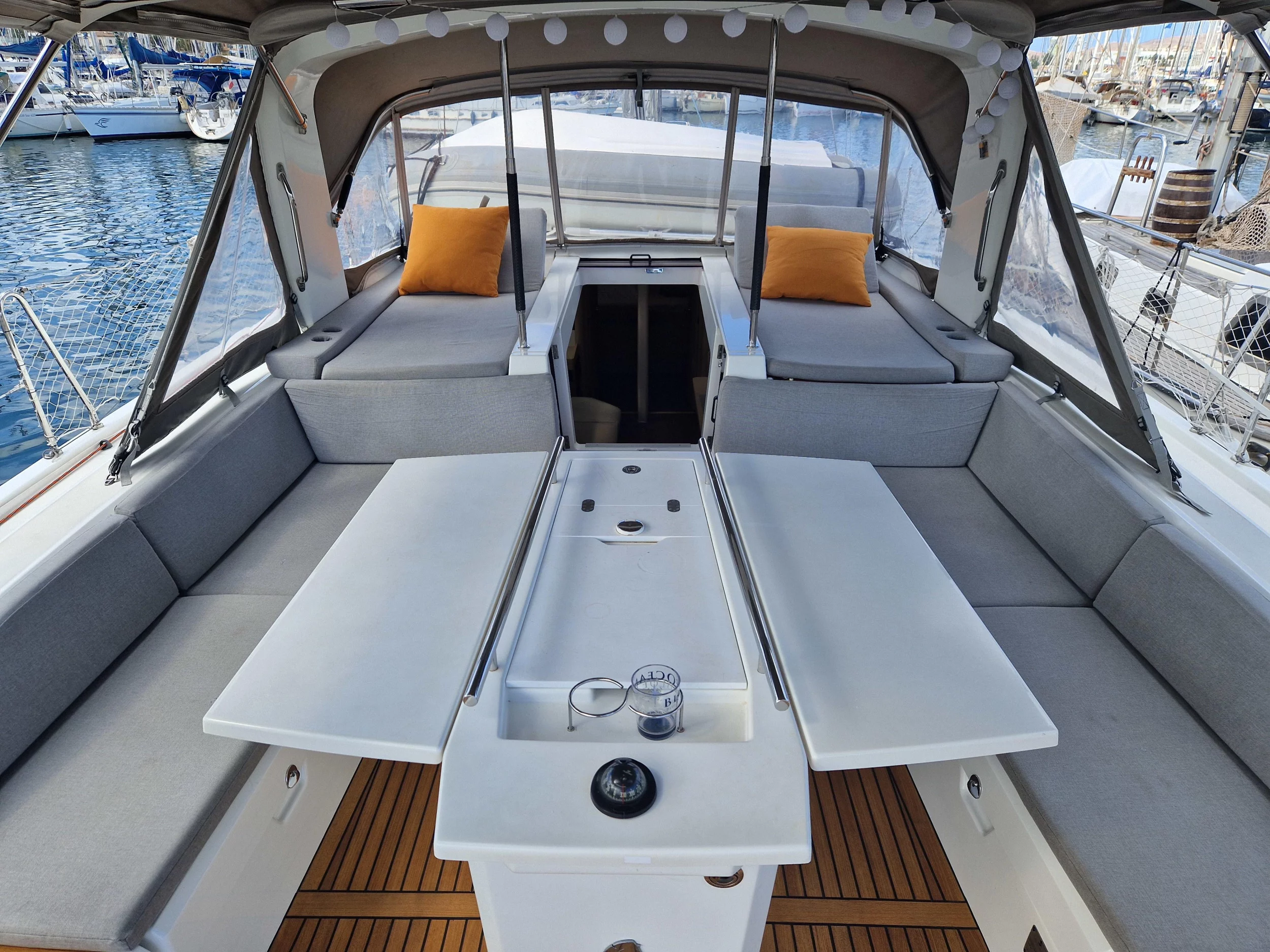 Oceanis 51.1 (Skalpel 2)  - 21