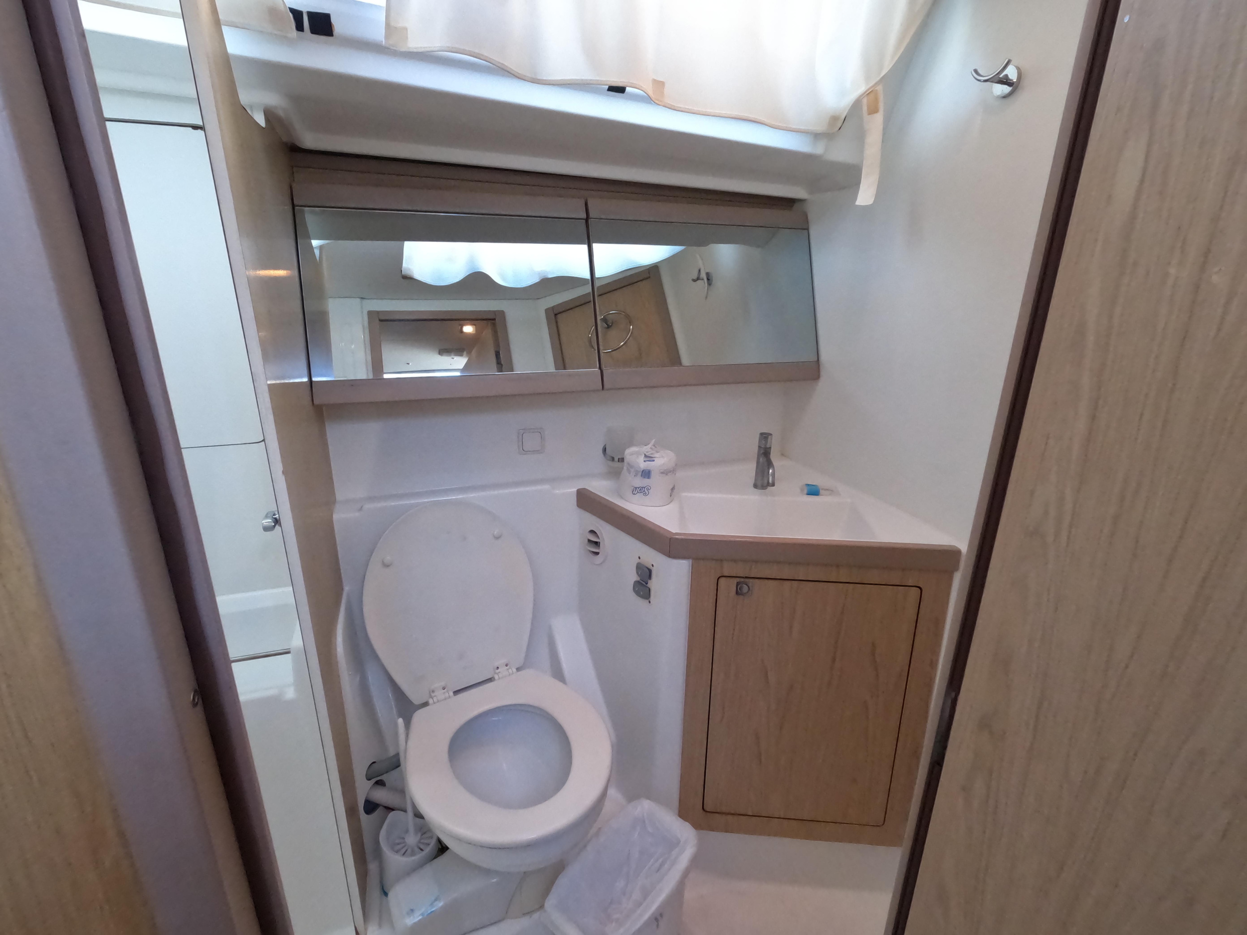 Photo #14 - Beneteau Oceanis 48 (Jada) en Road Town - 17660
