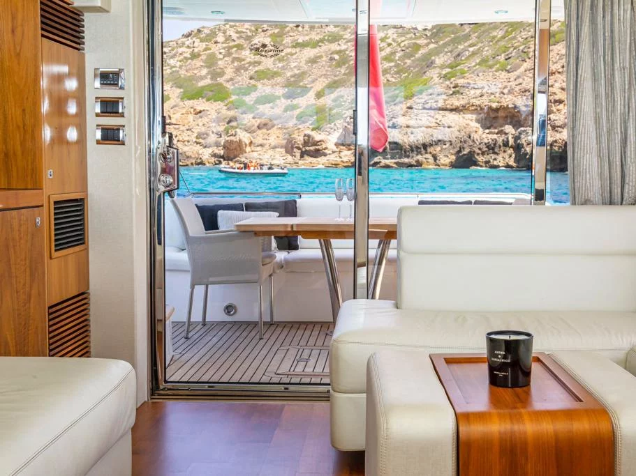 Sunseeker Manhattan 63 (Midnight Summer Dream)  - 16