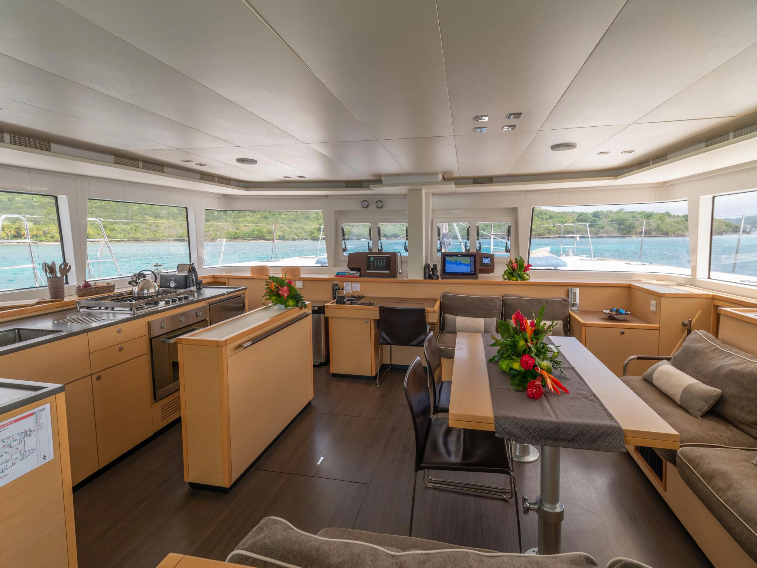 Lagoon 560 (Ever III) Interior image - 9