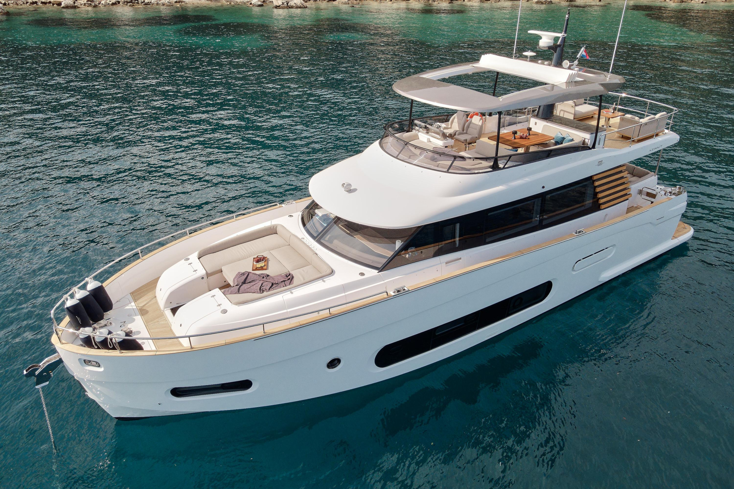 Photo #11 - Azimut Magellano 66 (AVA II) en Podstrana - 61362