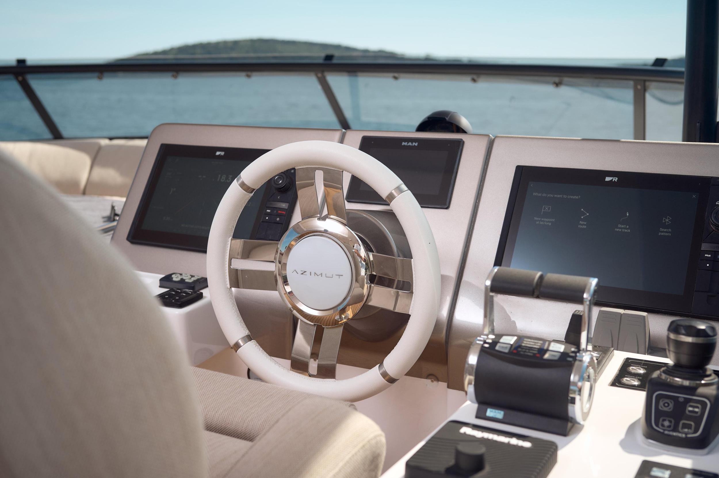 Photo #77 - Azimut Magellano 66 (AVA II) en Podstrana - 61362