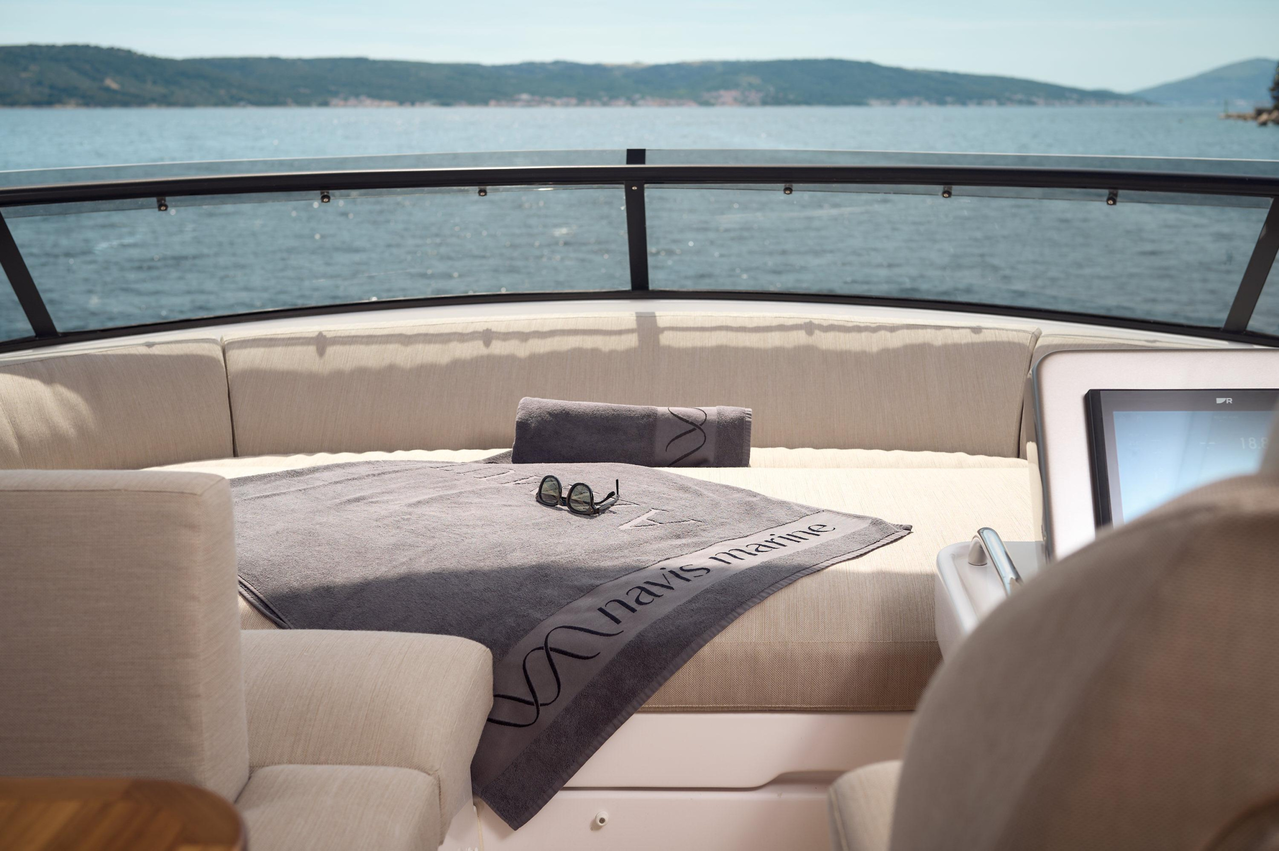 Photo #49 - Azimut Magellano 66 (AVA II) en Podstrana - 61362
