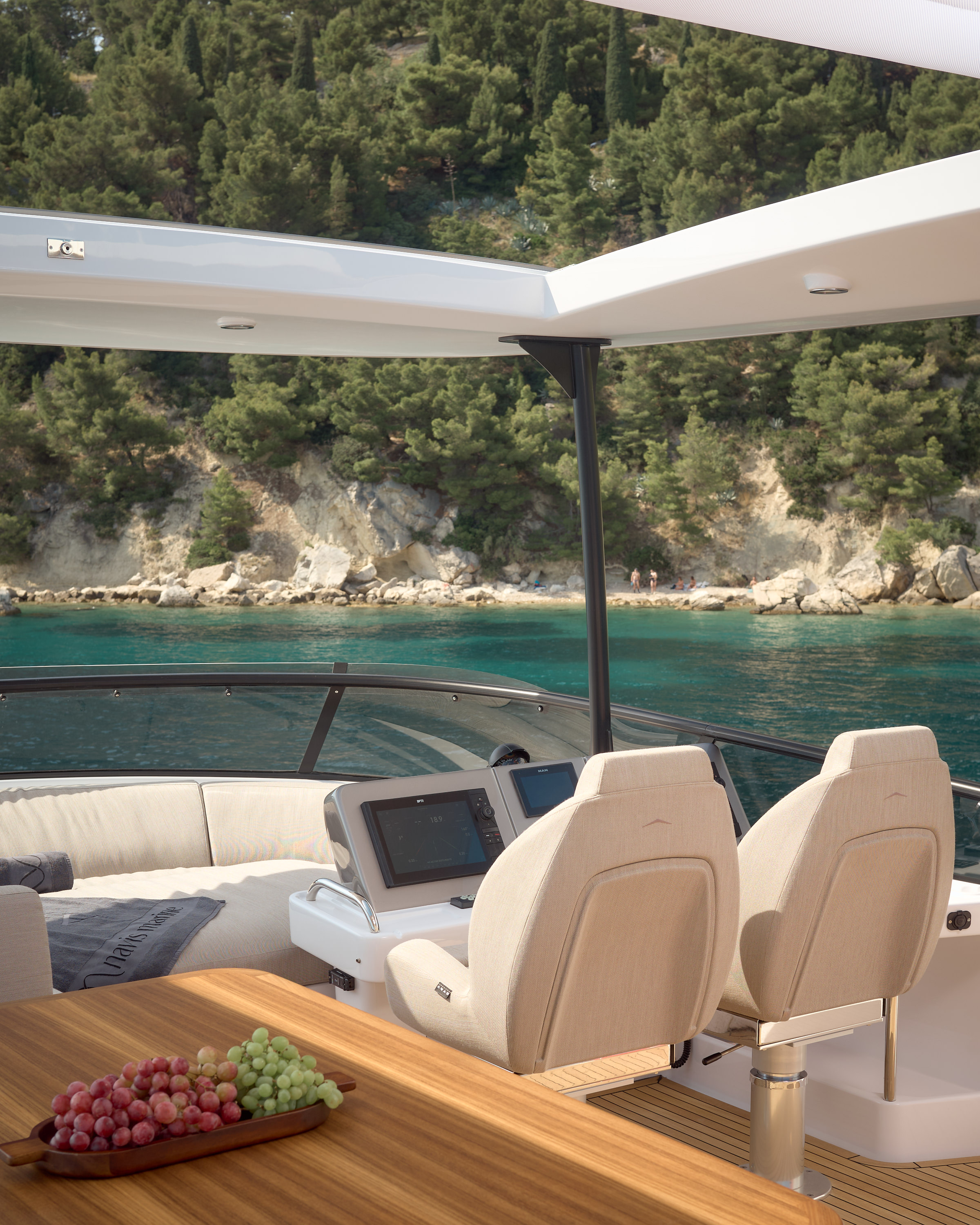 Photo #43 - Azimut Magellano 66 (AVA II) en Podstrana - 61362