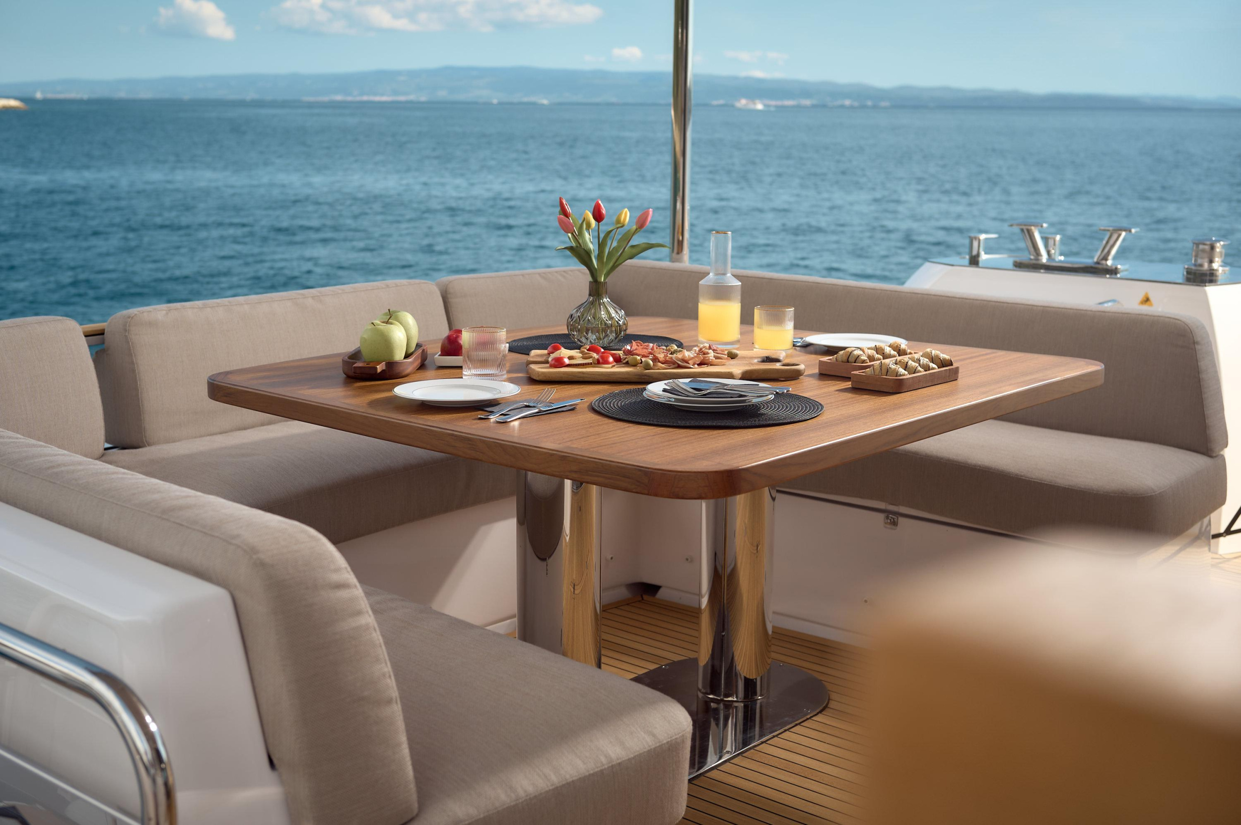 Photo #9 - Azimut Magellano 66 (AVA II) en Podstrana - 61362