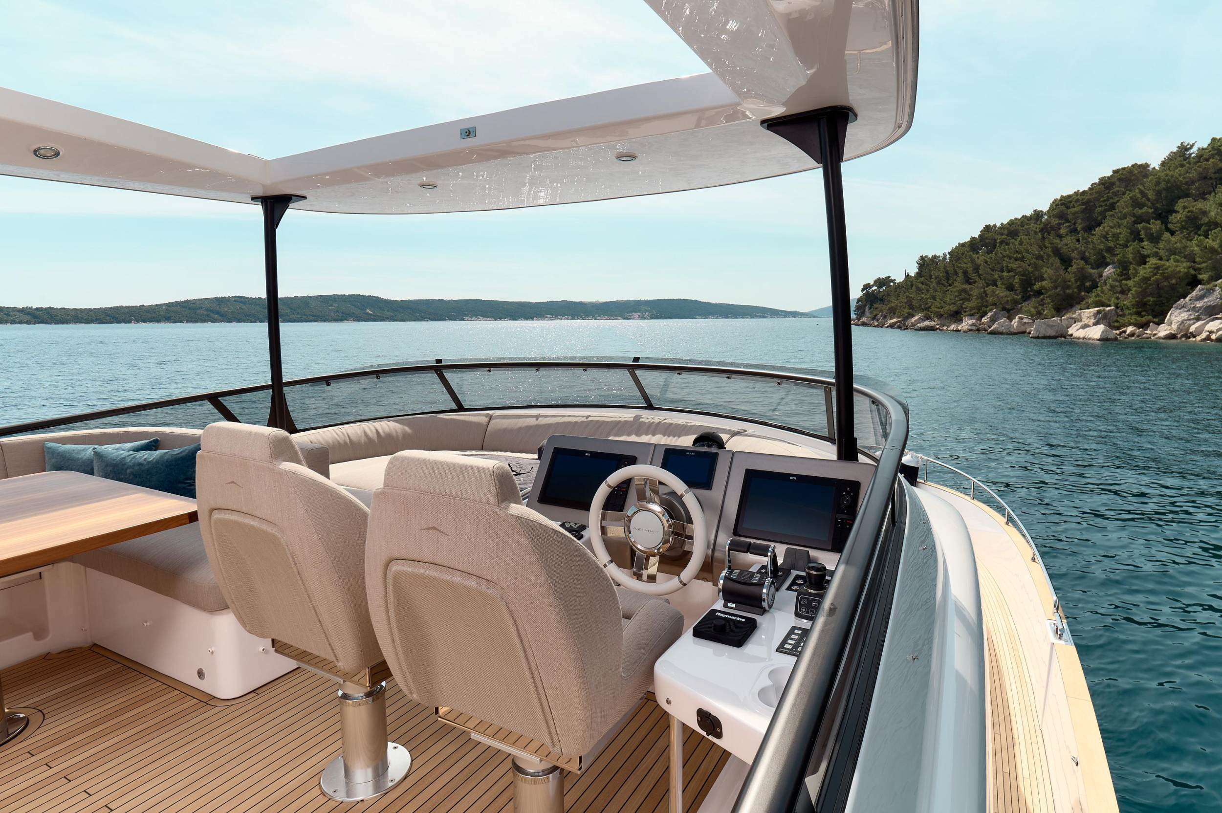 Photo #89 - Azimut Magellano 66 (AVA II) en Podstrana - 61362