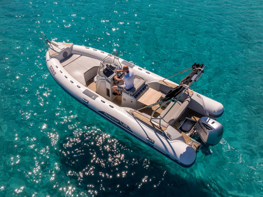 Photo #11 - Tempest 775 (Aleksa) en Split - 61249