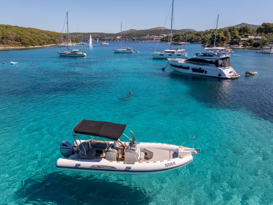 Photo #9 - Tempest 775 (Aleksa) en Split - 61249
