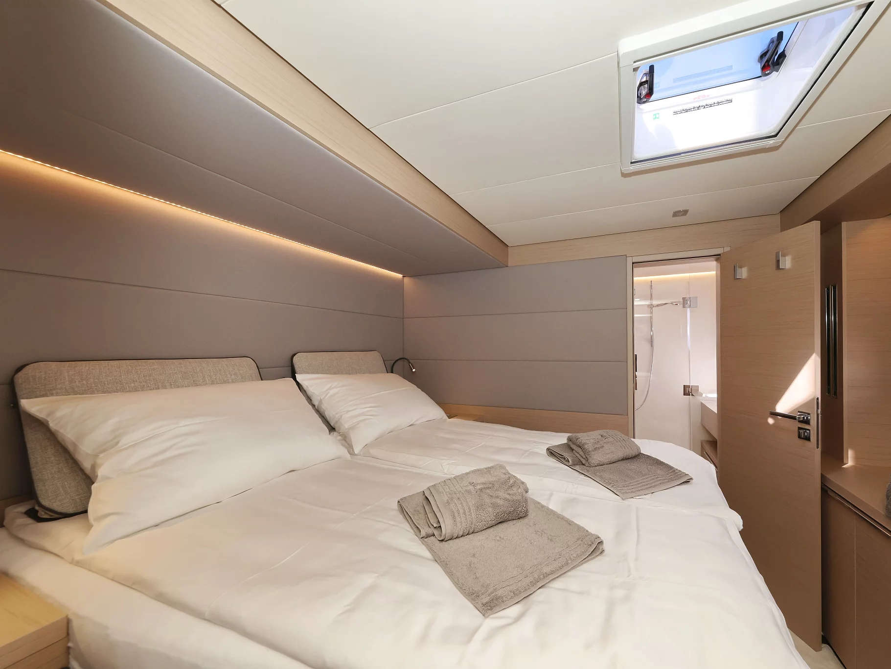 Lagoon 55_5 Cabins (SALISKA)  - 12