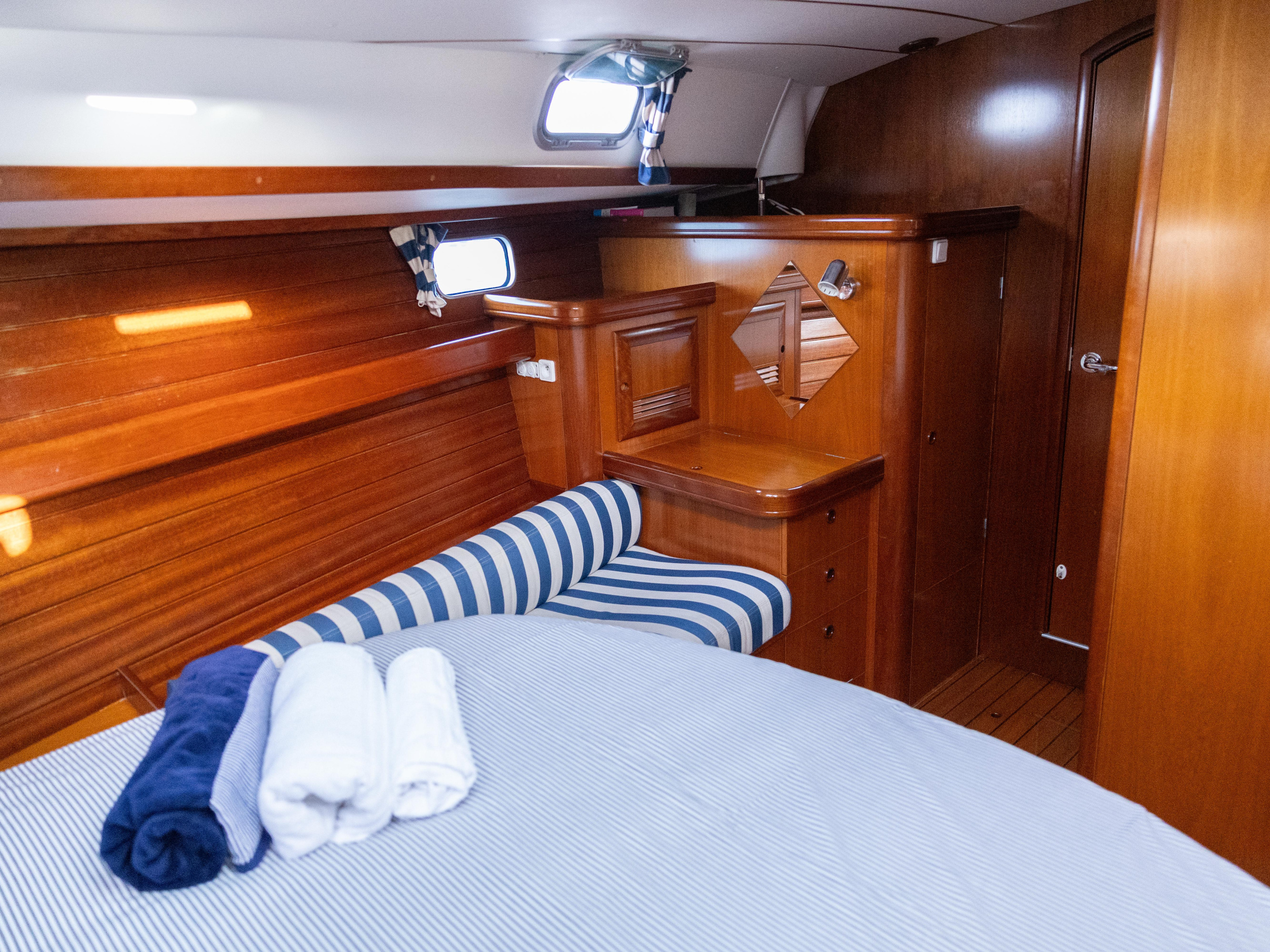 Photo #18 - Beneteau 50 (MIKY) en Palermo - 17966