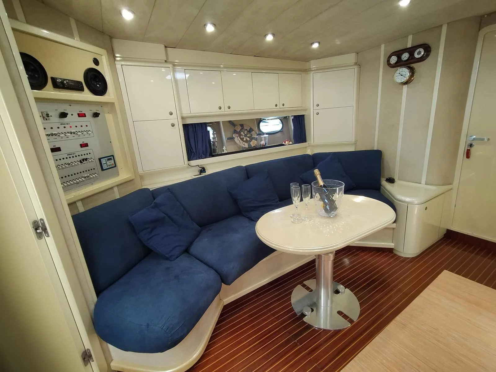 Tecnomar 58 (Riptide) Interior image - 5