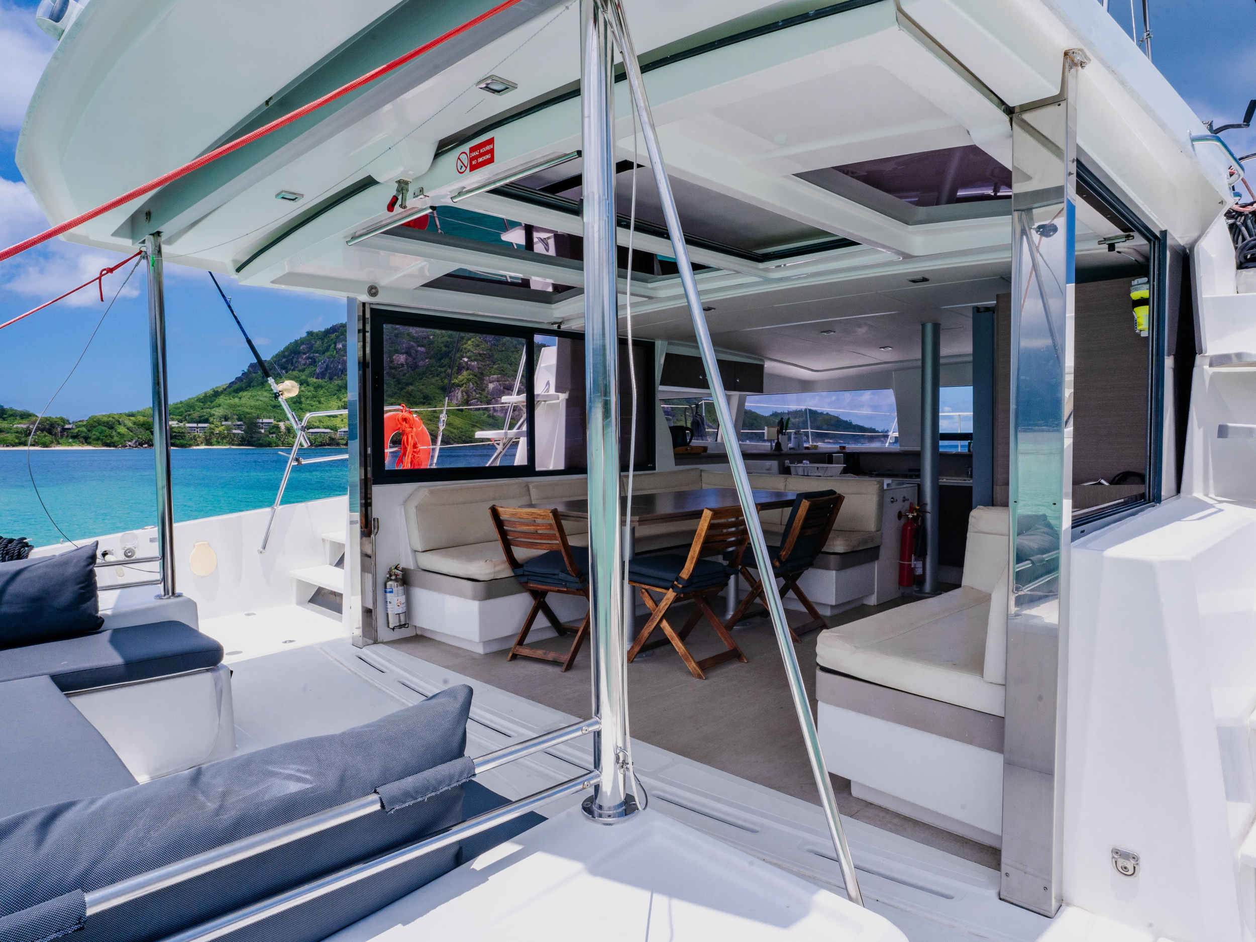 Photo #2 - Bali 4.3 (Antares) in Mahe - 61379
