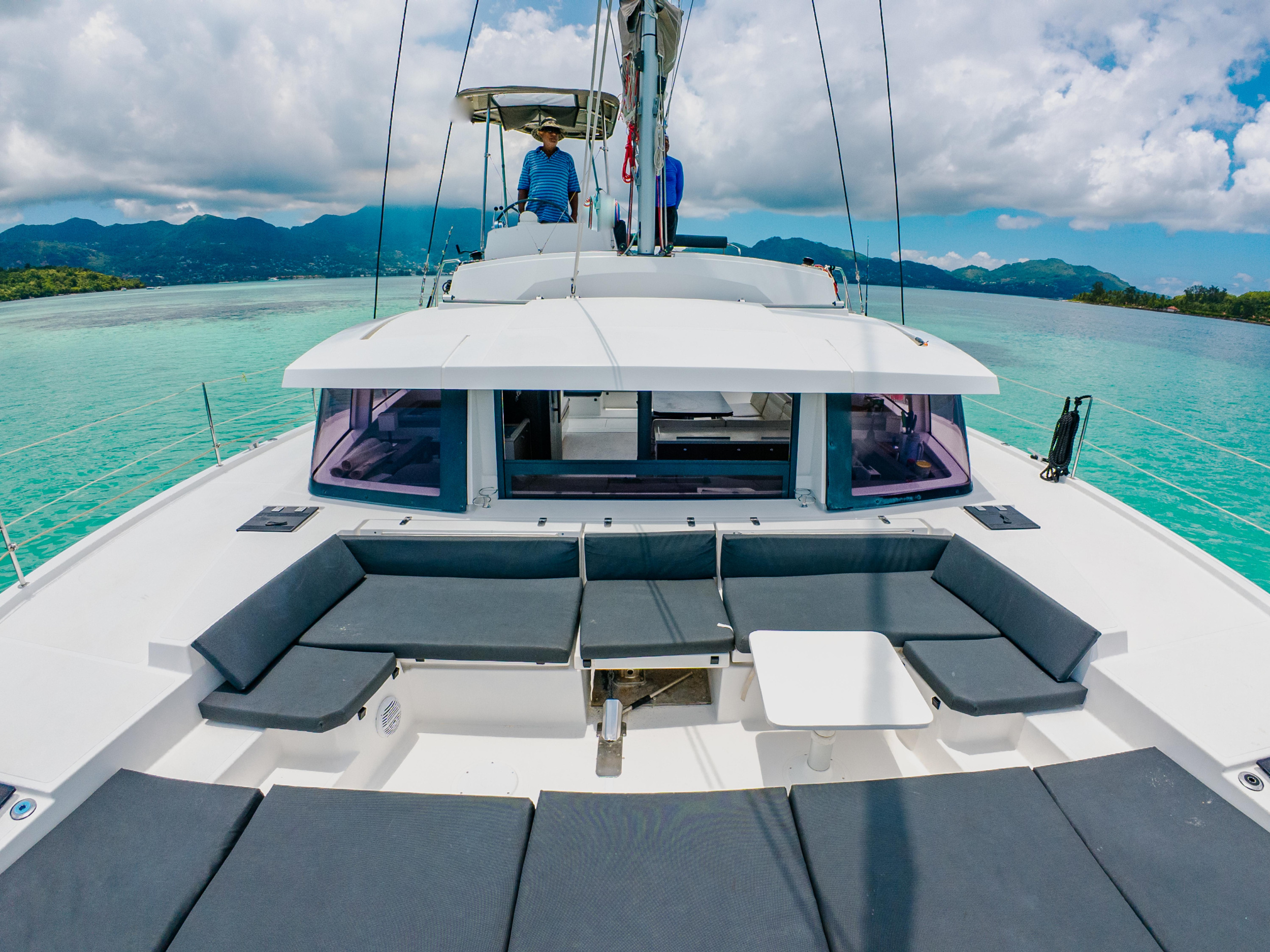 Photo #11 - Bali 4.3 (Antares) in Mahe - 61379