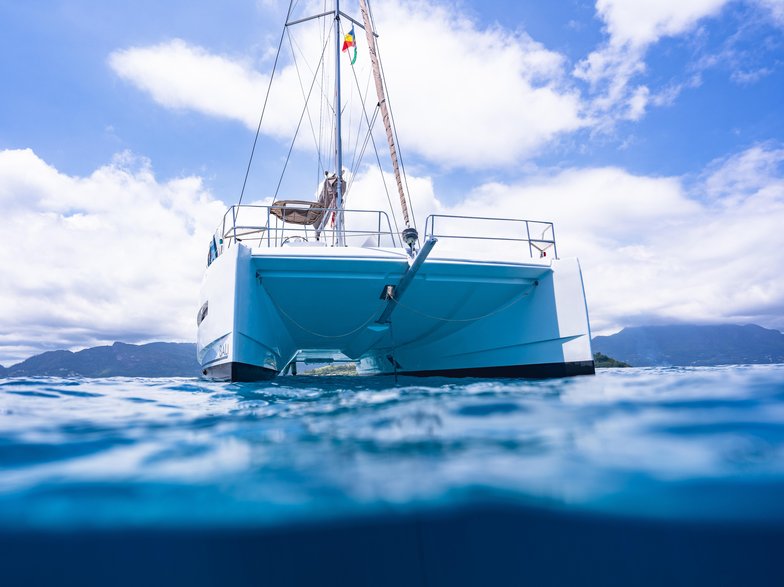 Photo #12 - Bali 4.3 (Antares) in Mahe - 61379