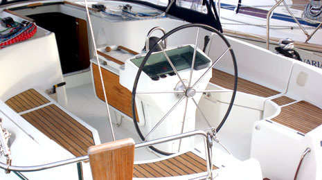 Photo #6 - Oceanis 411 Clipper (Phenicusa Magic) en Milazzo - 61361