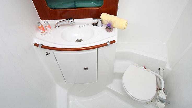 Photo #3 - Oceanis 411 Clipper (Phenicusa Magic) en Milazzo - 61361
