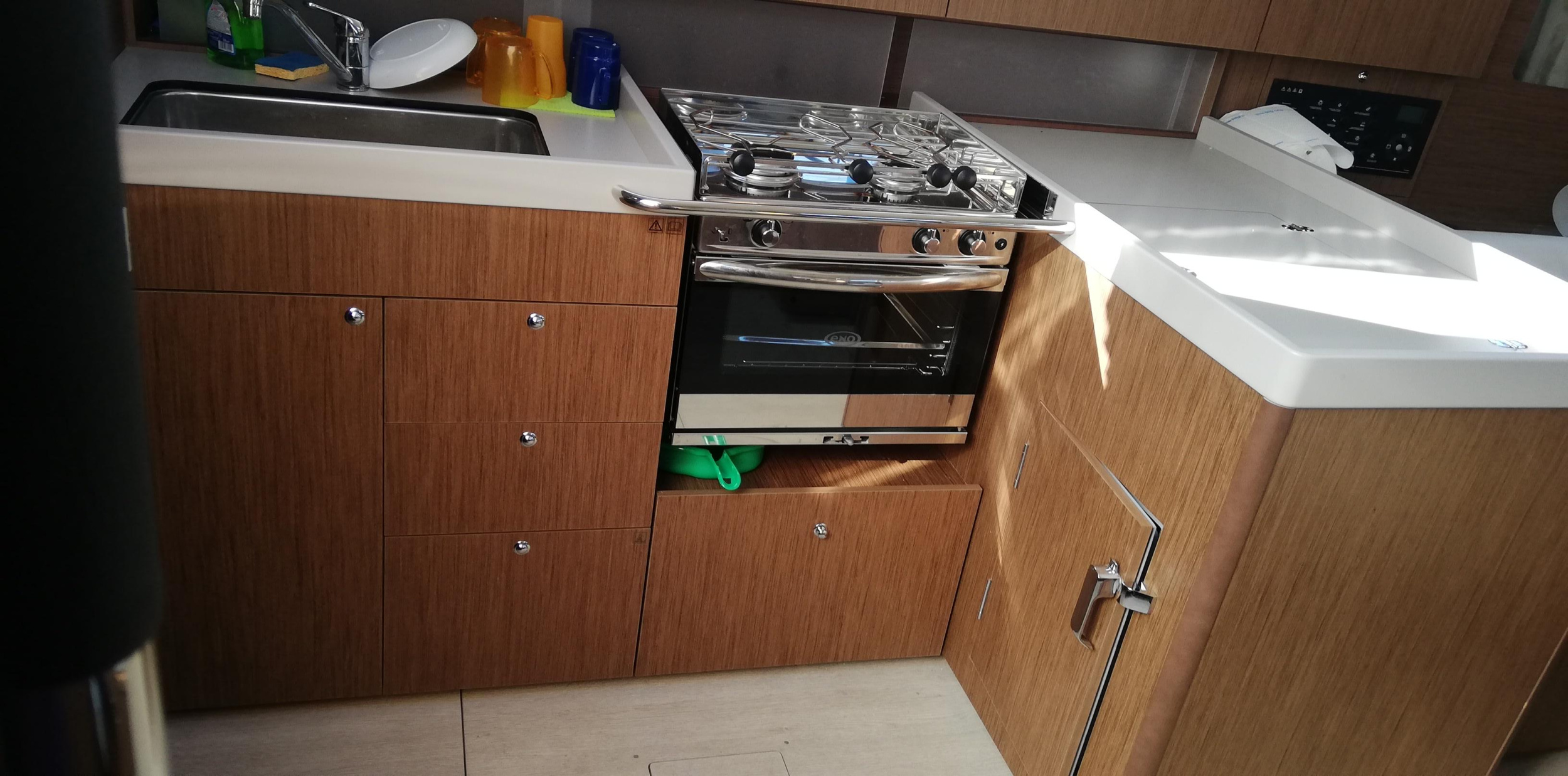 Photo #10 - Oceanis 41.1 (Kira) in Vibo Marina - 61430