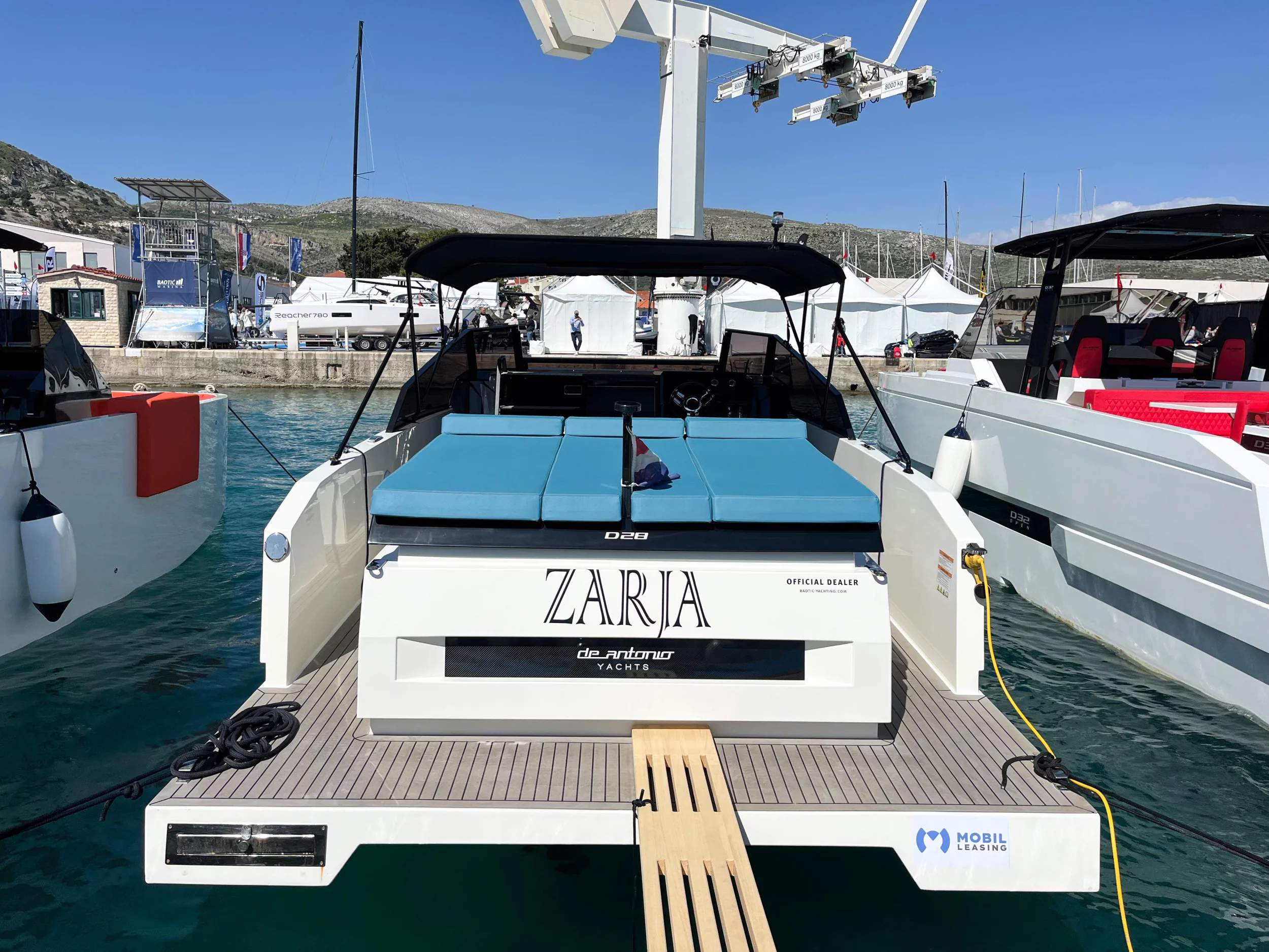 De Antonio D28 Cruiser (Zarja)  - 5