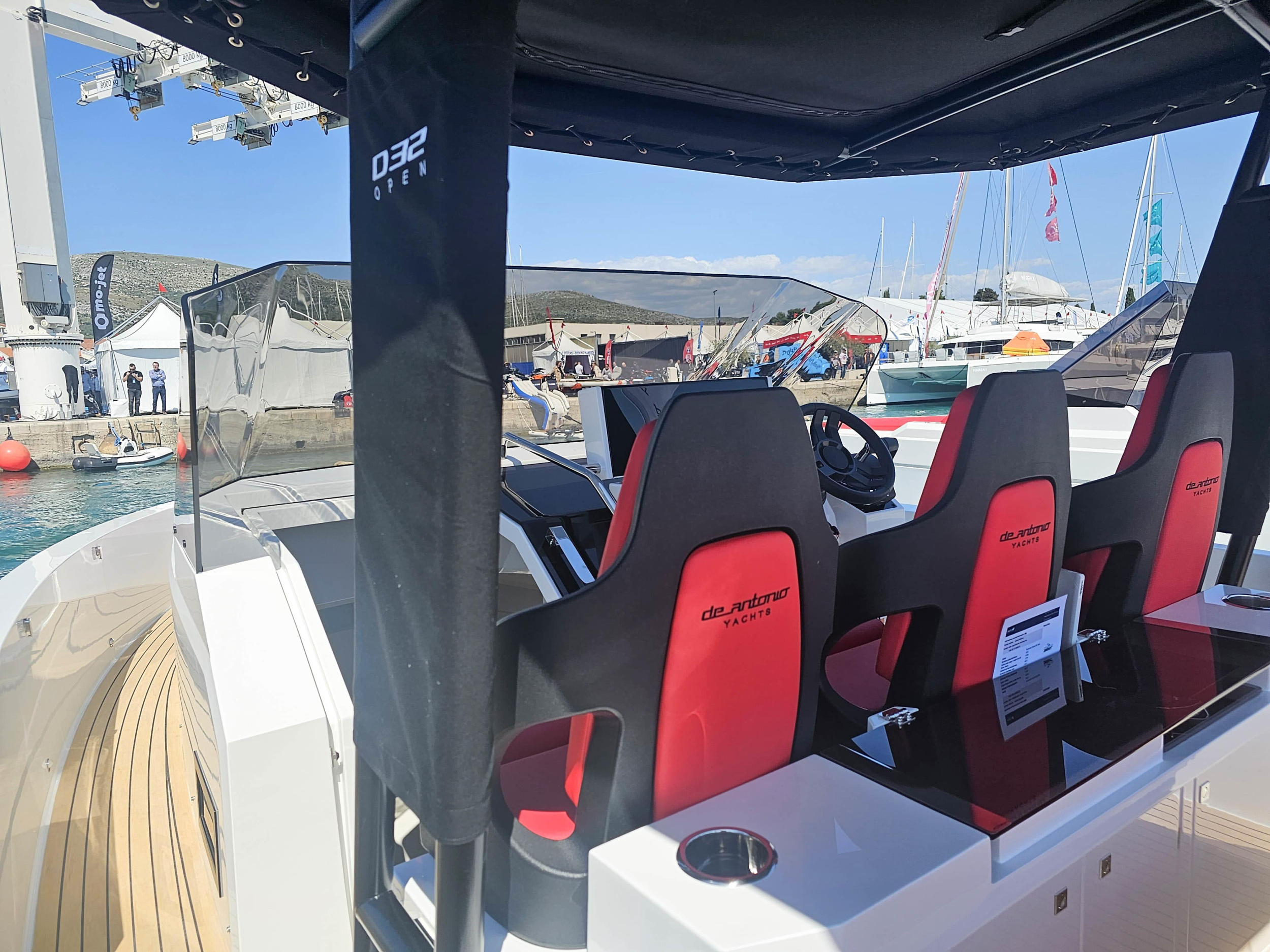 Photo #11 - De Antonio D32 (Katarina) in Trogir - 23231