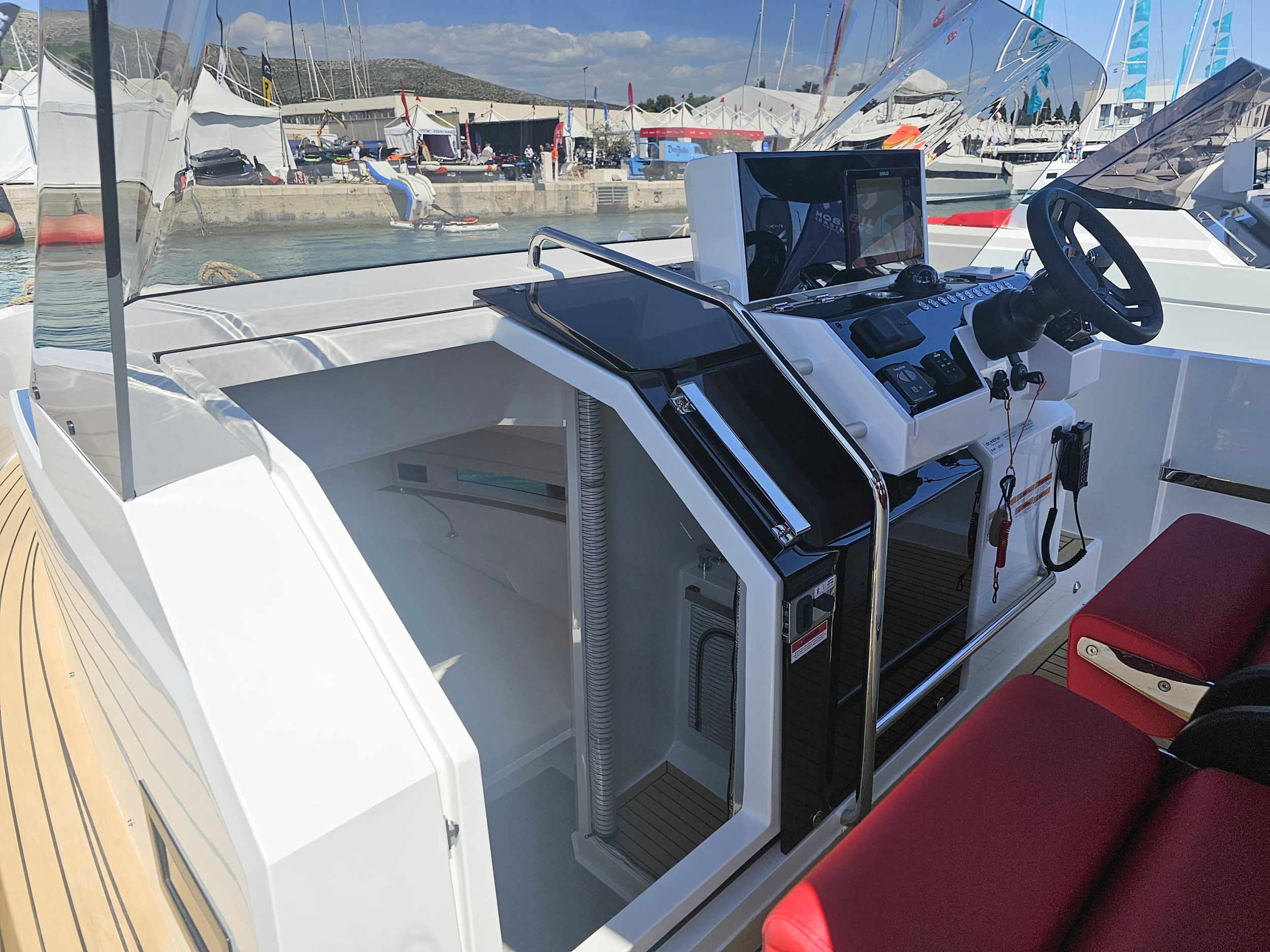 Photo #4 - De Antonio D32 (Katarina) in Trogir - 23231