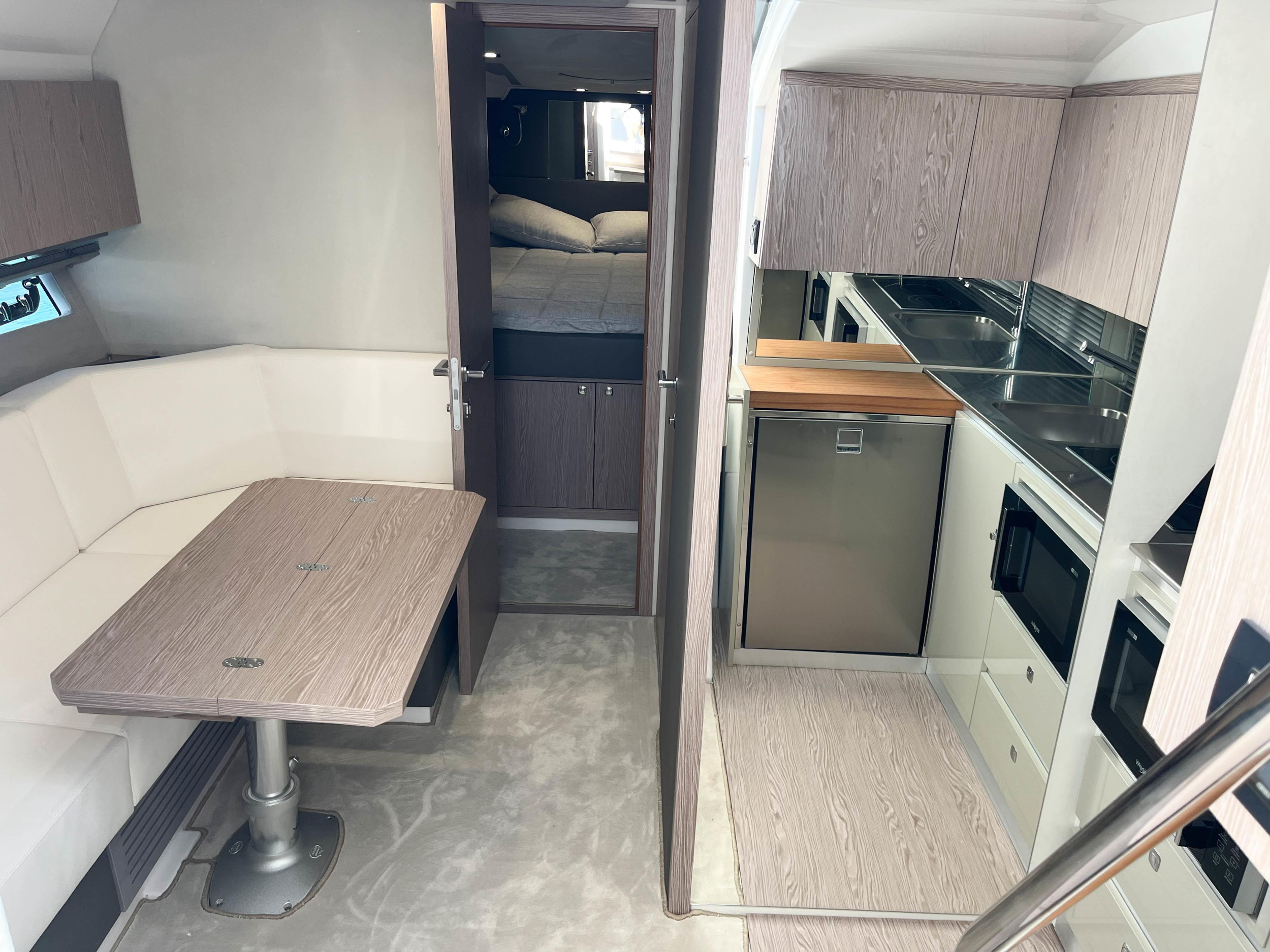 Photo #14 - Sessa C38 (BRAČ) en Trogir - 21059