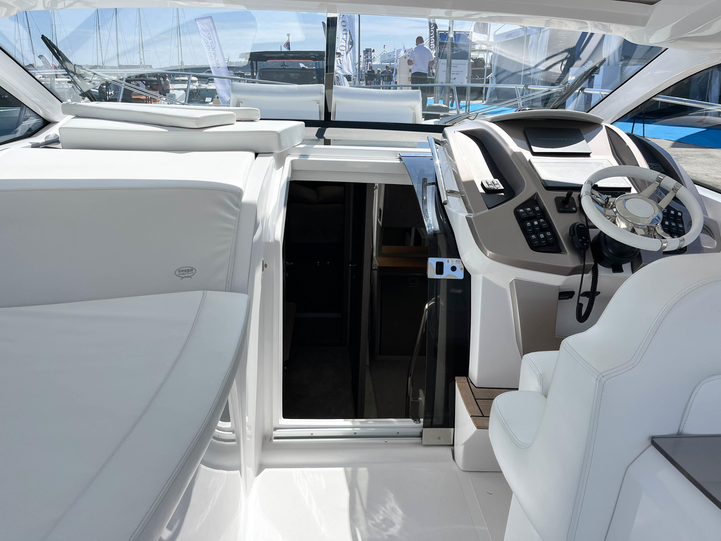Photo #4 - Sessa C38 (BRAČ) en Trogir - 21059