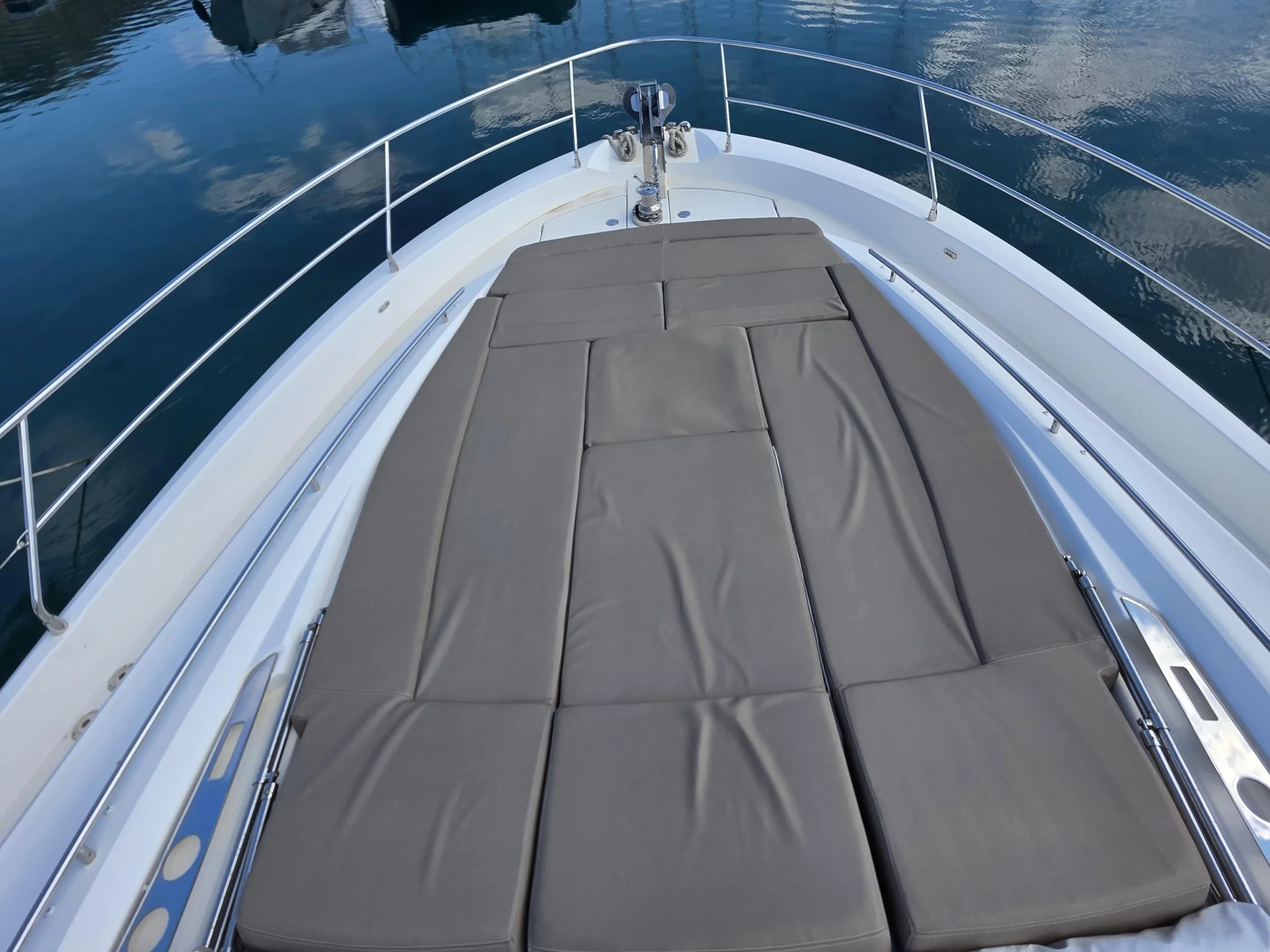 Prestige 550 Fly (Very Bery)  - 1