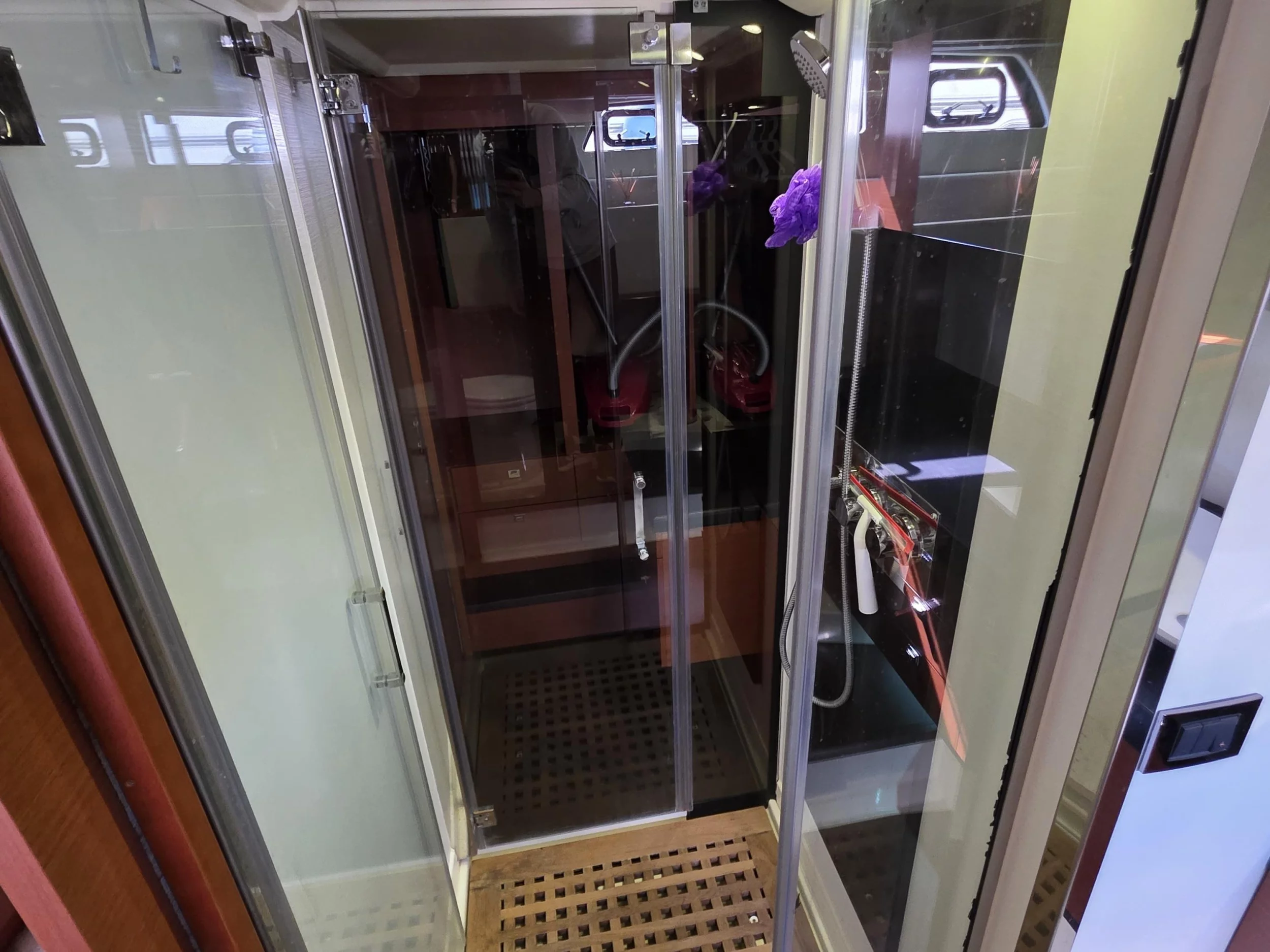 Prestige 550 Fly (Very Bery)  - 29