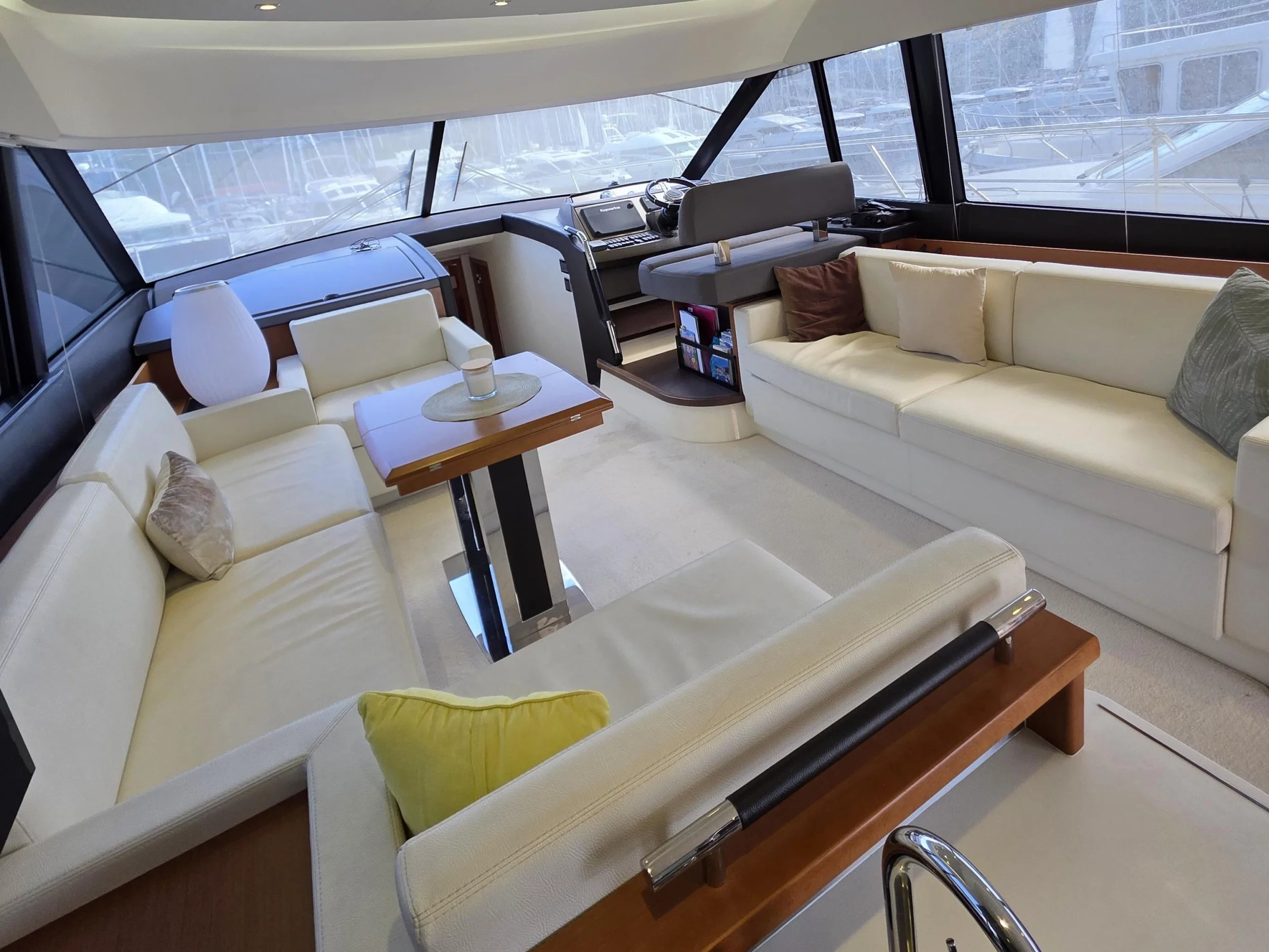 Prestige 550 Fly (Very Bery)  - 7