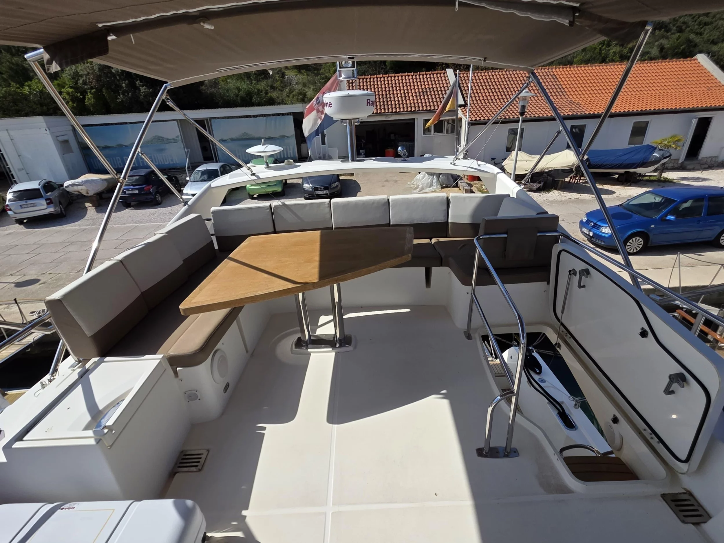 Prestige 550 Fly (Very Bery)  - 2