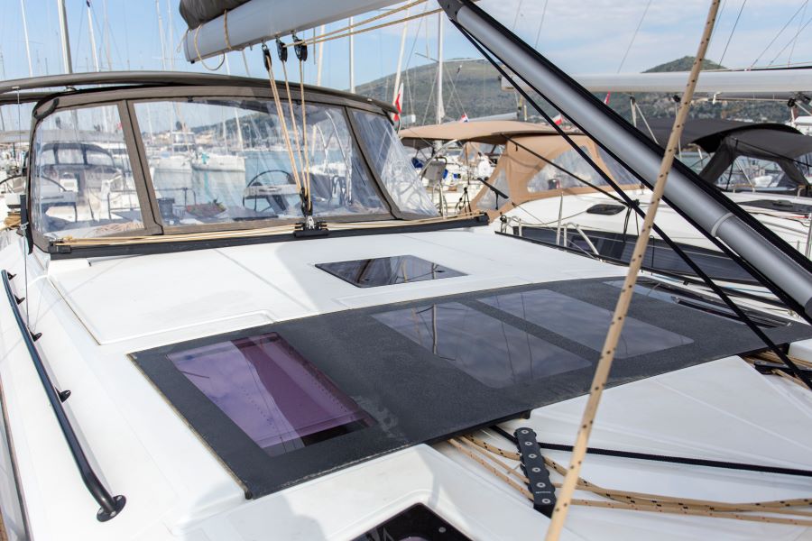 Photo #5 - Dufour 530 (JOHANNA) in Trogir - 16112