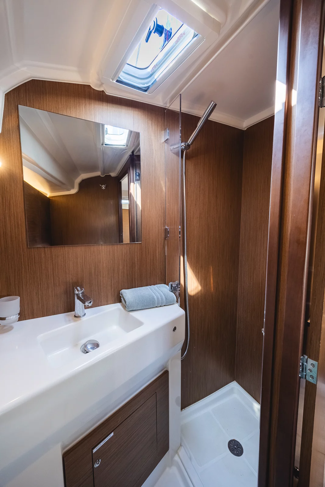 Oceanis 40.1 (Elma Brand New 2022)  - 10