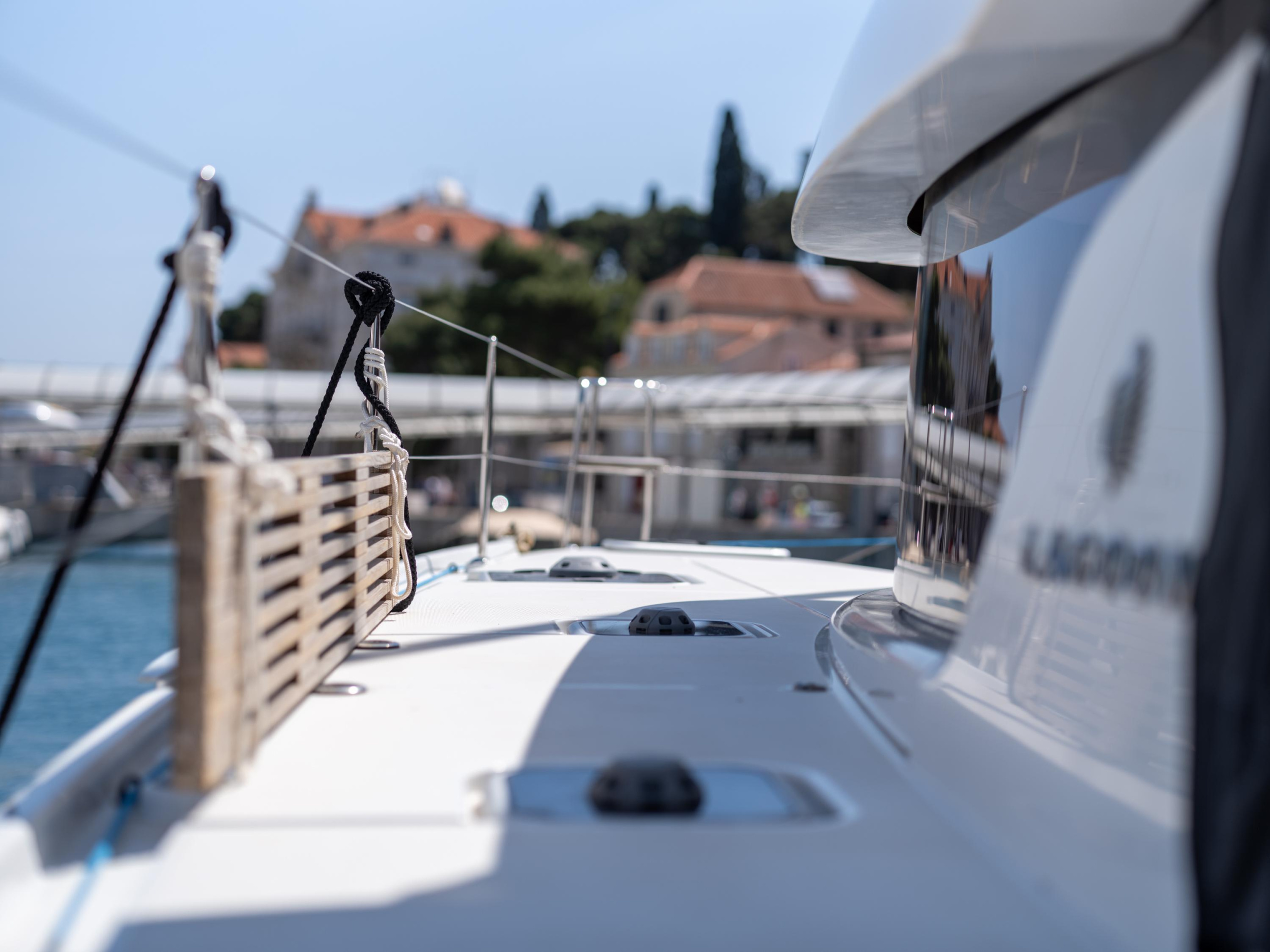 Photo #11 - Lagoon 42 (Jutka) en Dubrovnik - 61349