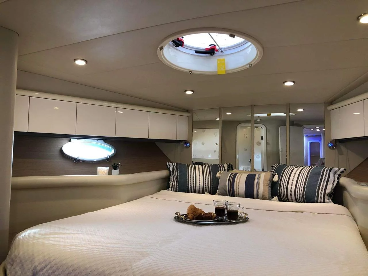 Sunseeker Camargue 55 (Antonios Ioanna) Interior image - 2