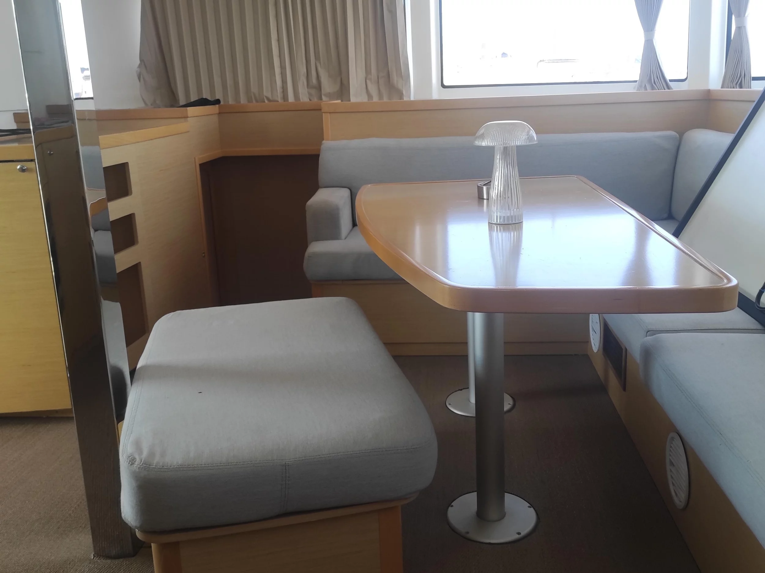 Lagoon 42 (LA MAR) Interior image - 4