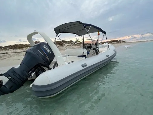 Photo #3 - Zodiac Medline 650 (Narai) in Santa Eulalia del Rio - 62160