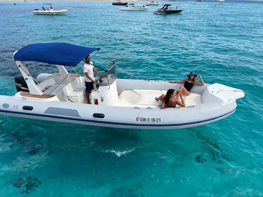 Photo #2 - Tempest 750 TOP (VS) in Santa Eulalia del Rio - 62162