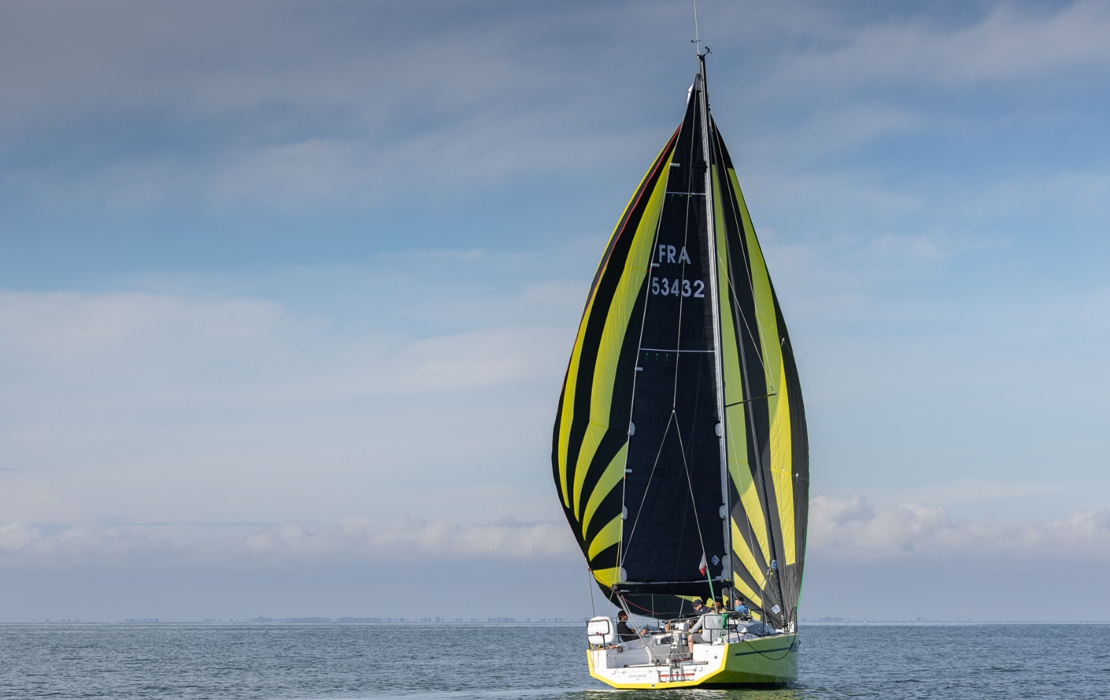 Photo #4 - RM 890+ (LUCKY SAILOR) in La Rochelle - 61426
