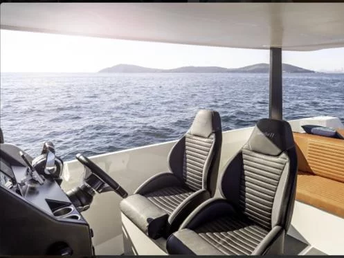 SAMBA 11-Powerboats (Samba) Interior image - 9