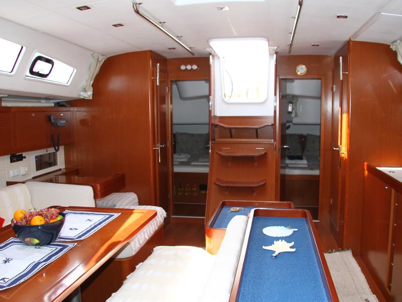 Photo #6 - Beneteau Oceanis 50 (RHEA) in Marmaris - 17924