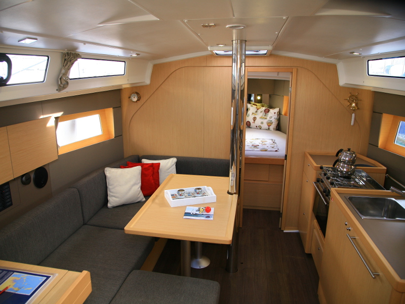 Photo #4 - Beneteau Oceanis 38 (ADA) in Marmaris - 23868